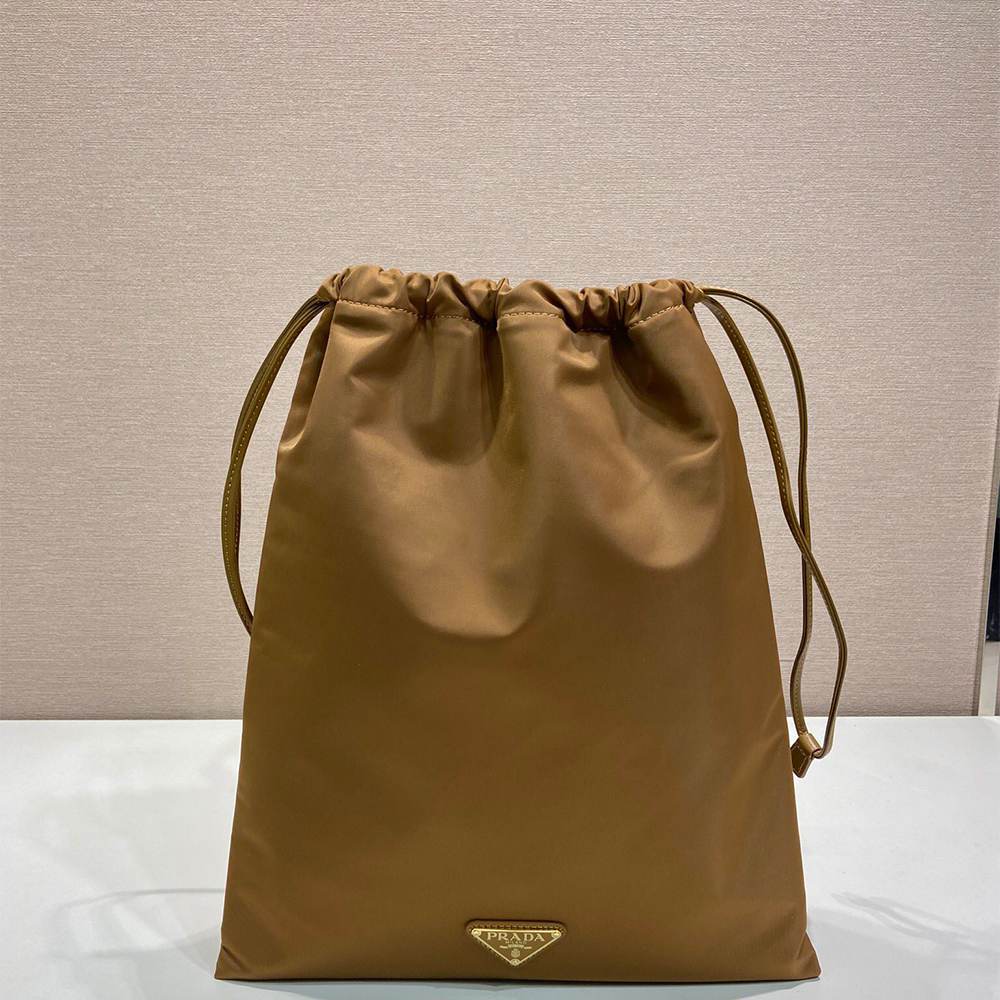 Pra*a Wish Re-Nylon pouch