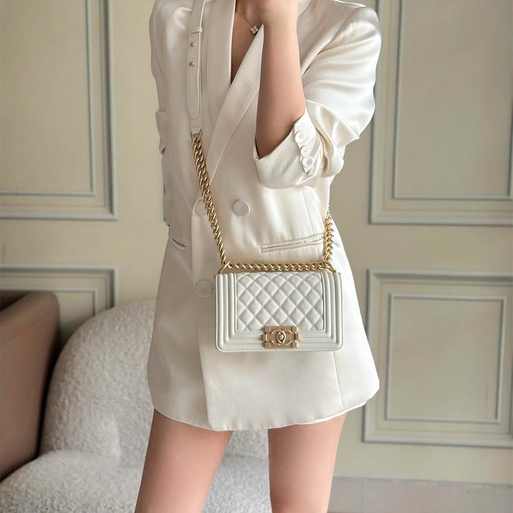 Ch**el Small BOY Ch**el Handbag(HIGH-END GRADE)