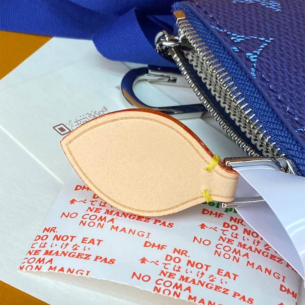 LV Key Pouch S