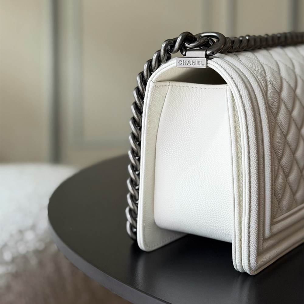Ch**el BOY Ch**el Handbag(HIGH-END GRADE)