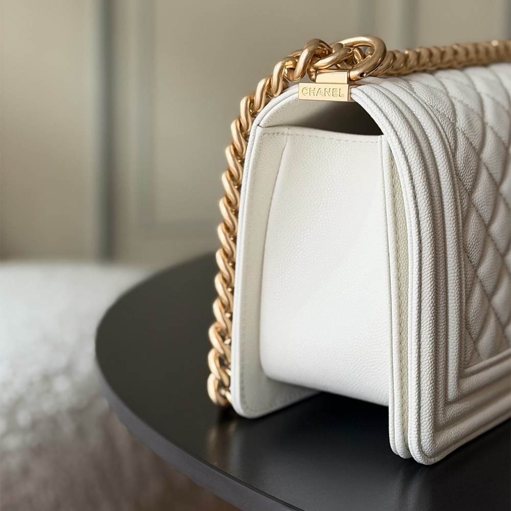 Ch**el BOY Ch**el Handbag(HIGH-END GRADE)