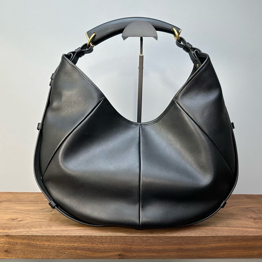 Y51 MOMBASA medium in leather(HIGH-END GRADE)