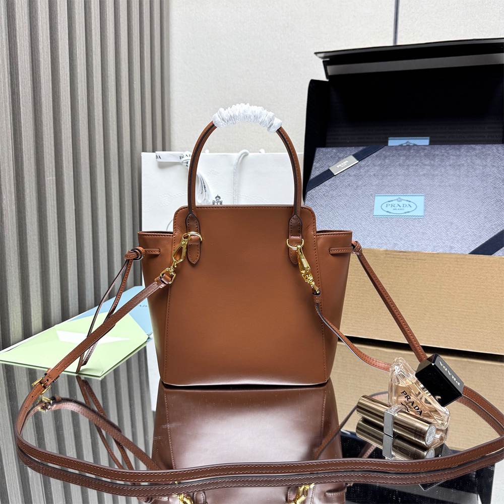 Pra*a Carry mini leather handbag(HIGH-END GRADE)