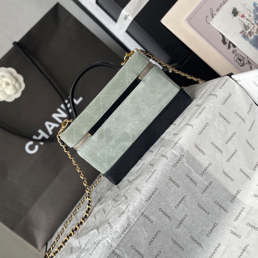 Ch**el Vanity with Chain(HIGH-END GRADE)