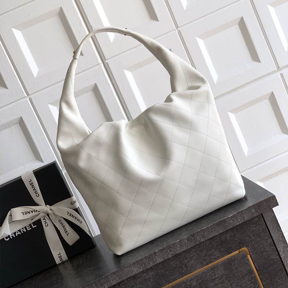 Ch**el Large Hobo Bag(HIGH-END GRADE)