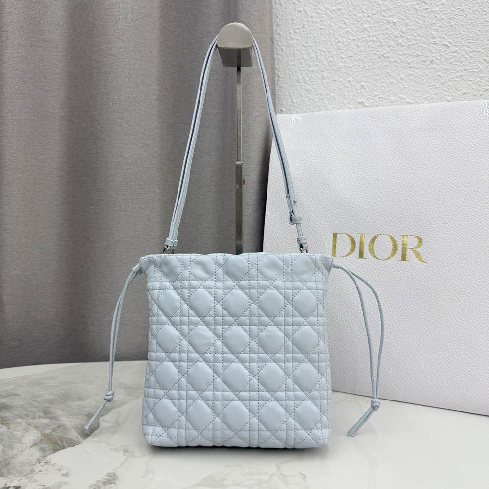 D10r AD10rable Mini Bucket Bag
