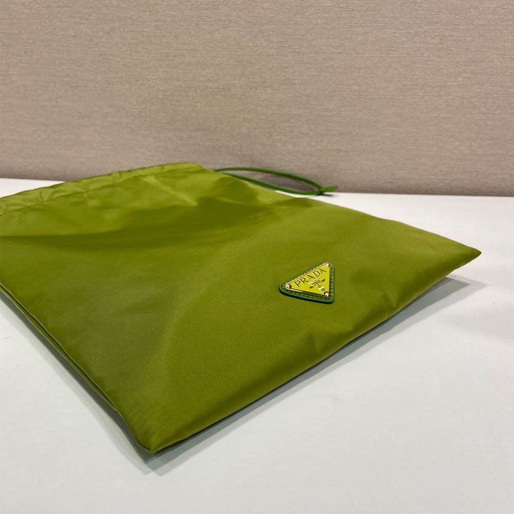 Pra*a Wish Re-Nylon pouch