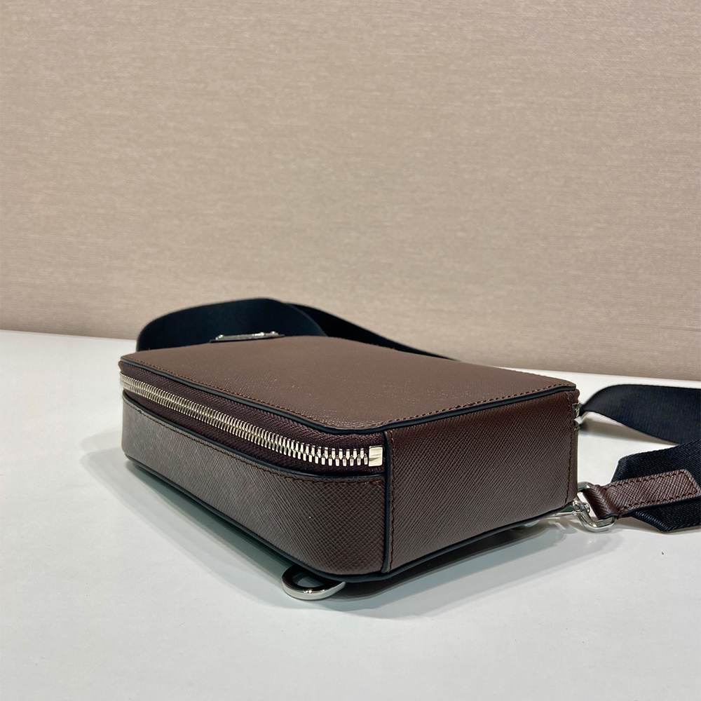 Pra*a Brique Saffiano leather bag