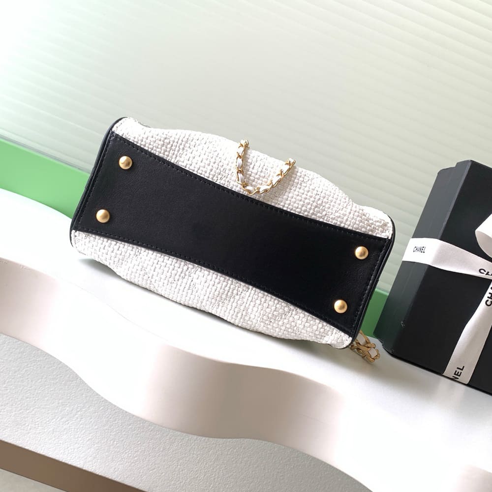 Ch**el 25 Mini Handbag(HIGH-END GRADE)