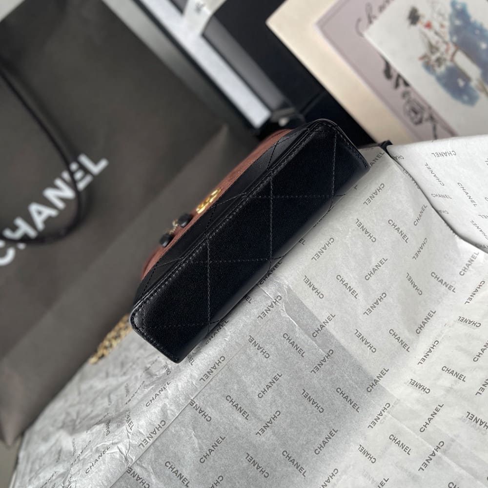 Ch**el Vanity with Chain(HIGH-END GRADE)
