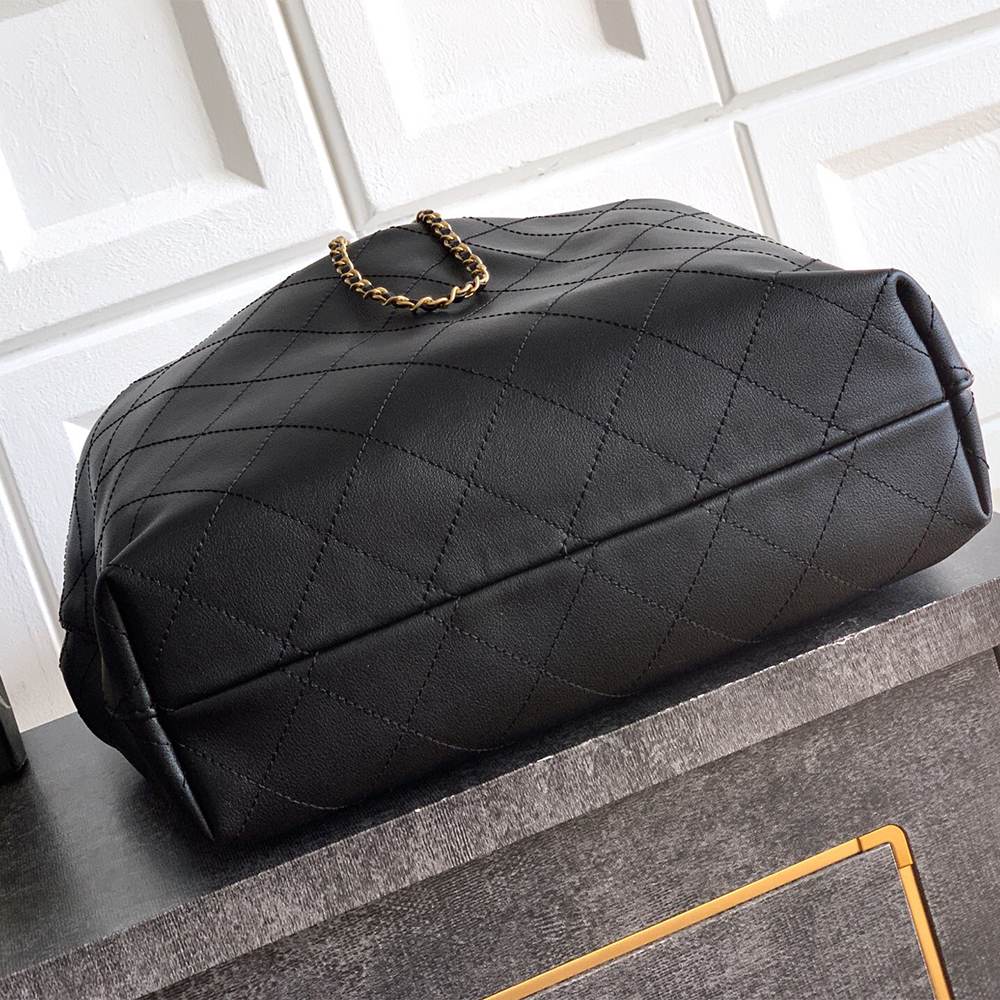 Ch**el Large Hobo Bag(HIGH-END GRADE)