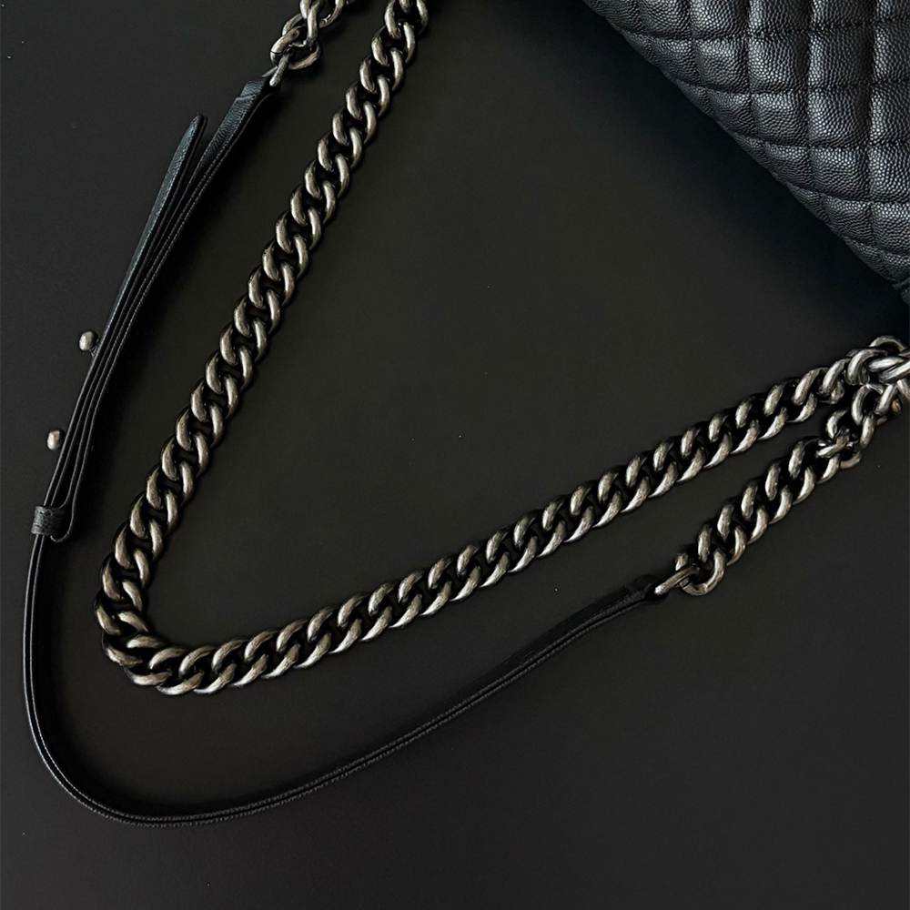 Ch**el BOY Ch**el Handbag(HIGH-END GRADE)
