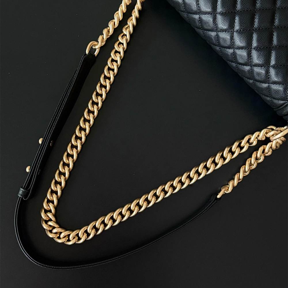 Ch**el BOY Ch**el Handbag(HIGH-END GRADE)