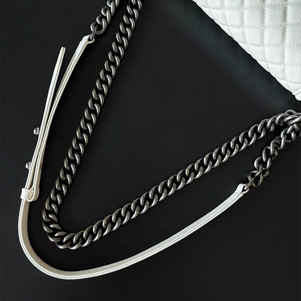 Ch**el BOY Ch**el Handbag(HIGH-END GRADE)
