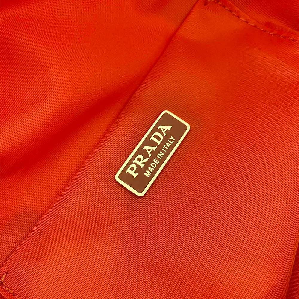 Pra*a Wish Re-Nylon pouch