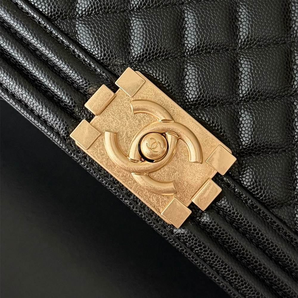 Ch**el BOY Ch**el Handbag(HIGH-END GRADE)