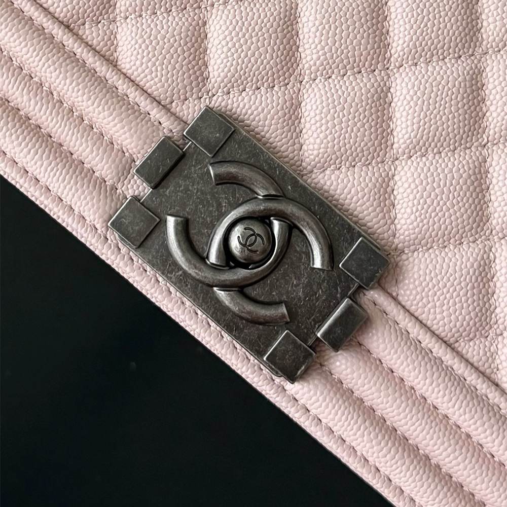 Ch**el BOY Ch**el Handbag(HIGH-END GRADE)