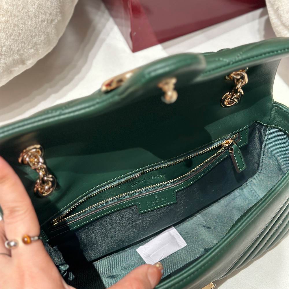 GG Marmont medium shoulder bag(TAX-FREE Grade)