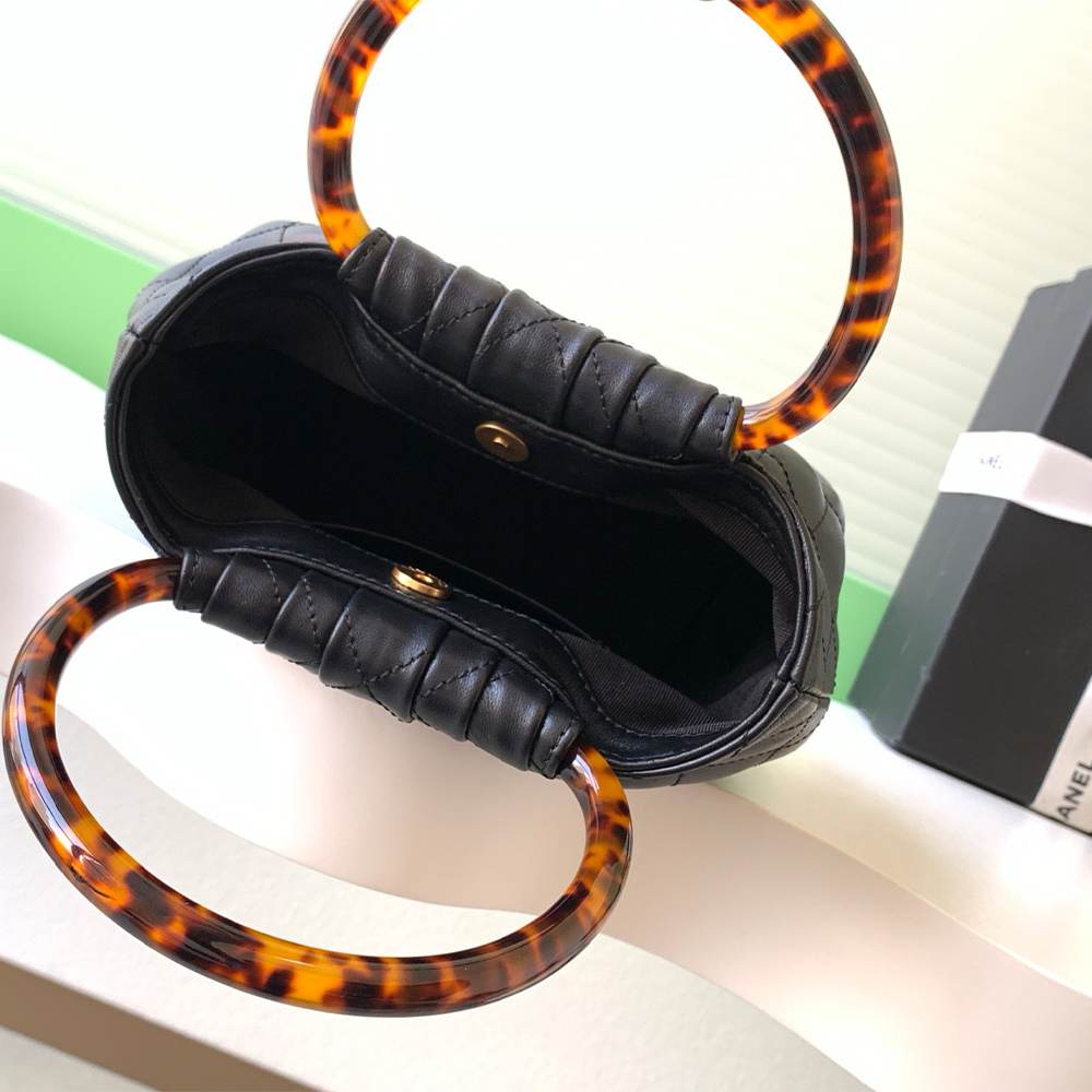 Ch**el SMALL HOBO BAG(HIGH-END GRADE)