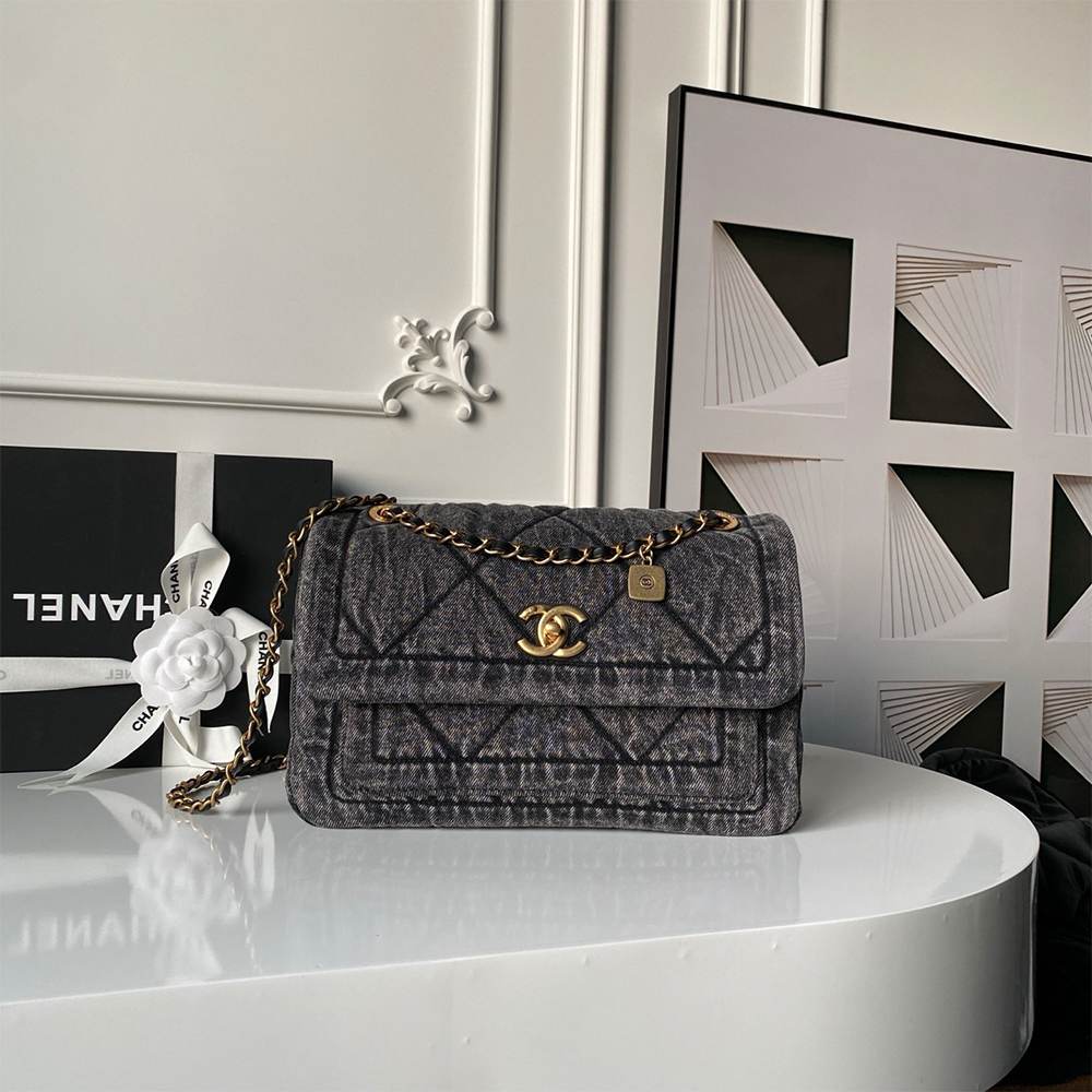 Ch**el Classic Large Flap Bag(HIGH-END GRADE)