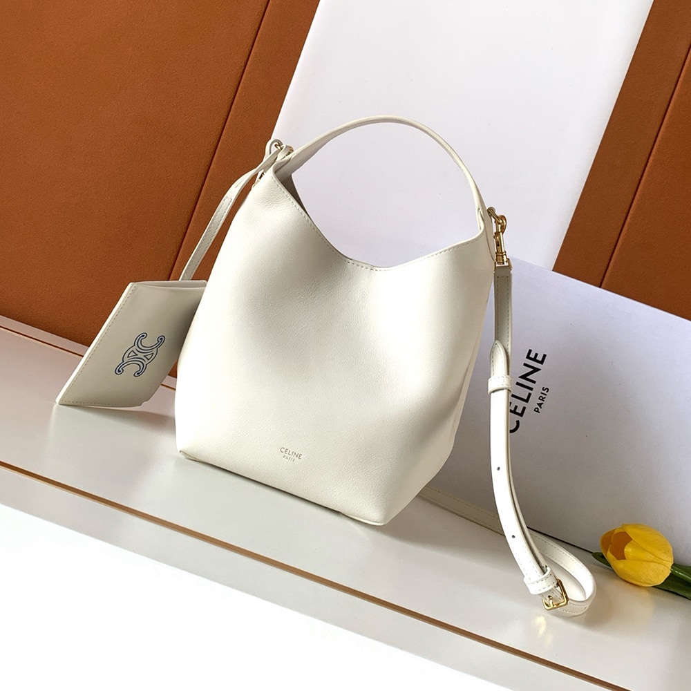 Ce1i*e SMALL HOBO IN S*pPLE SMOOTH CALFSKIN(HIGH-END GRADE)