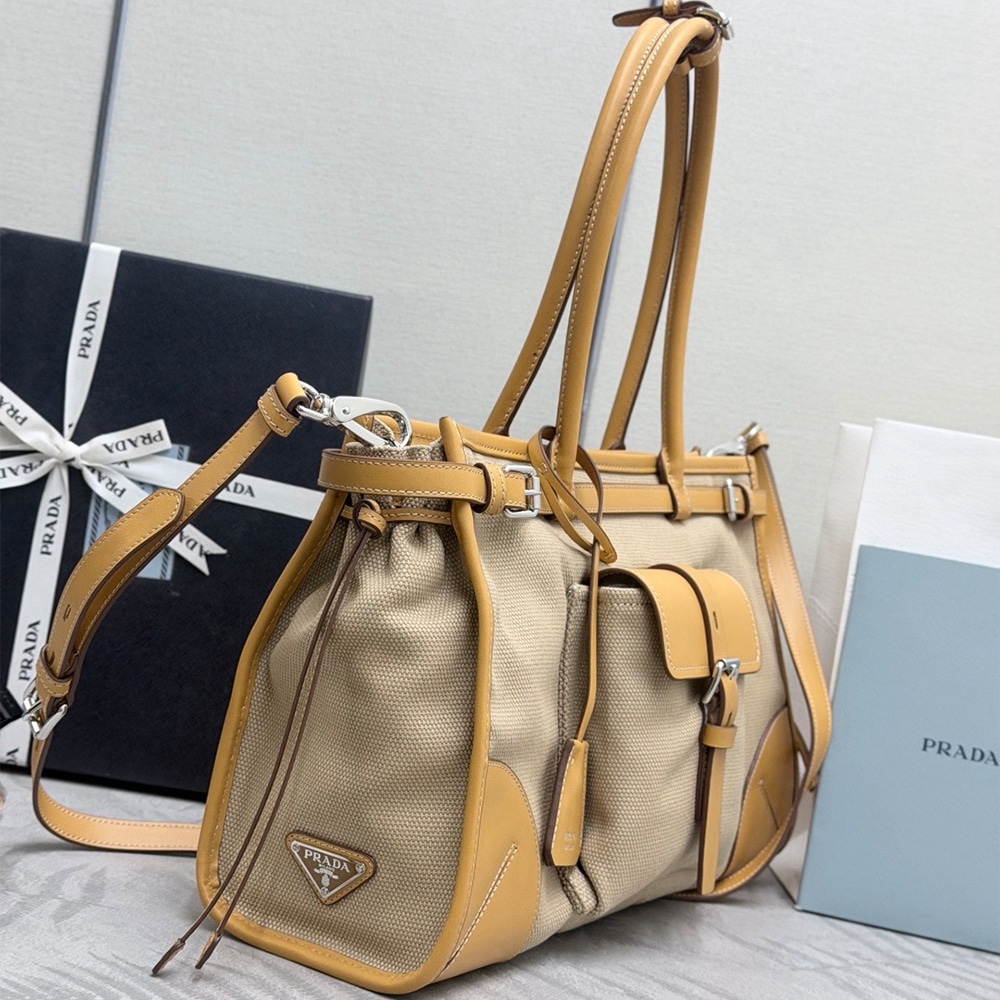 Pra*a Large Bonnie linen and leather tote bag(HIGH-END GRADE)