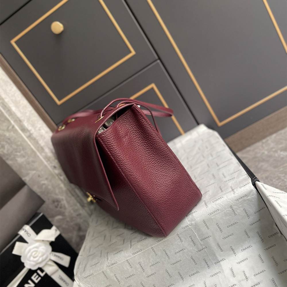 Ch**el Maxi Flapbag(HIGH-END GRADE)