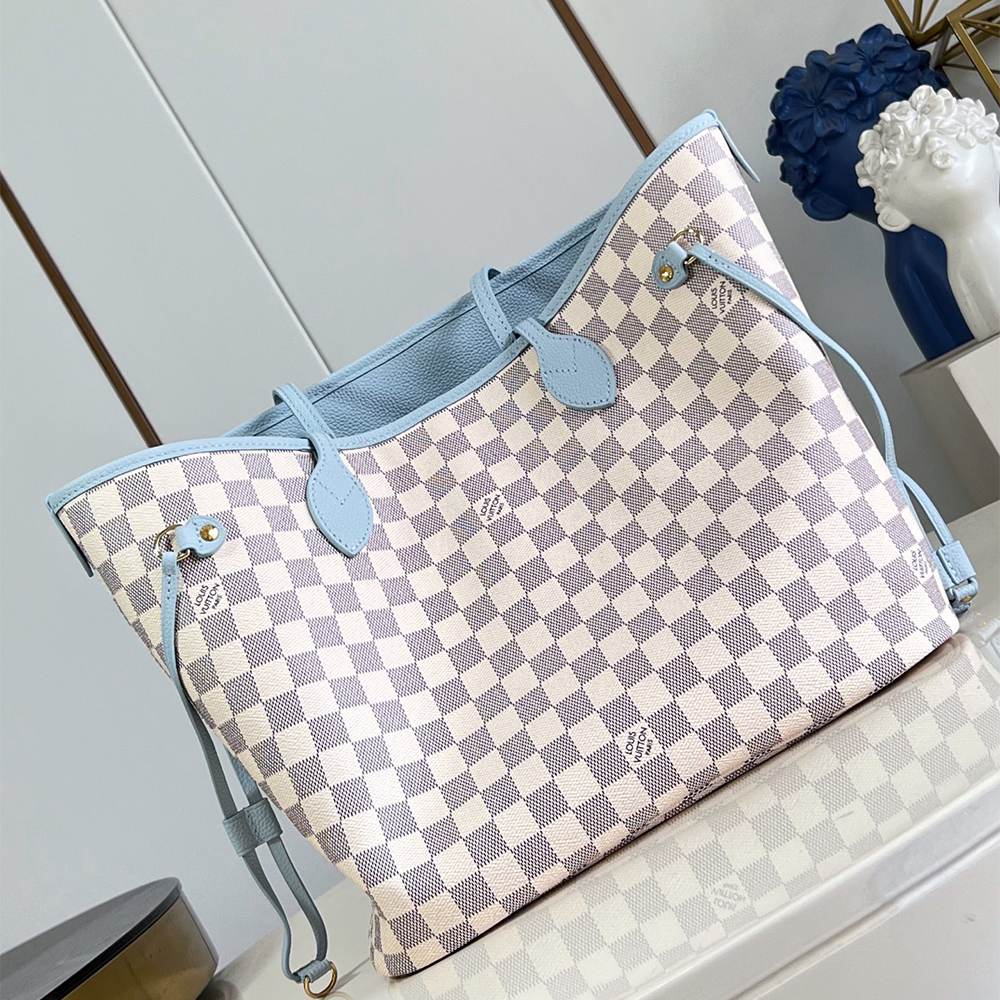 LV Neverfull Inside Out MM