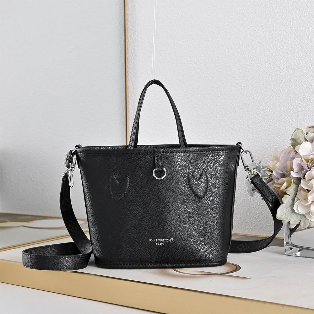 LV Neverfull Bandoulière Inside Out BB