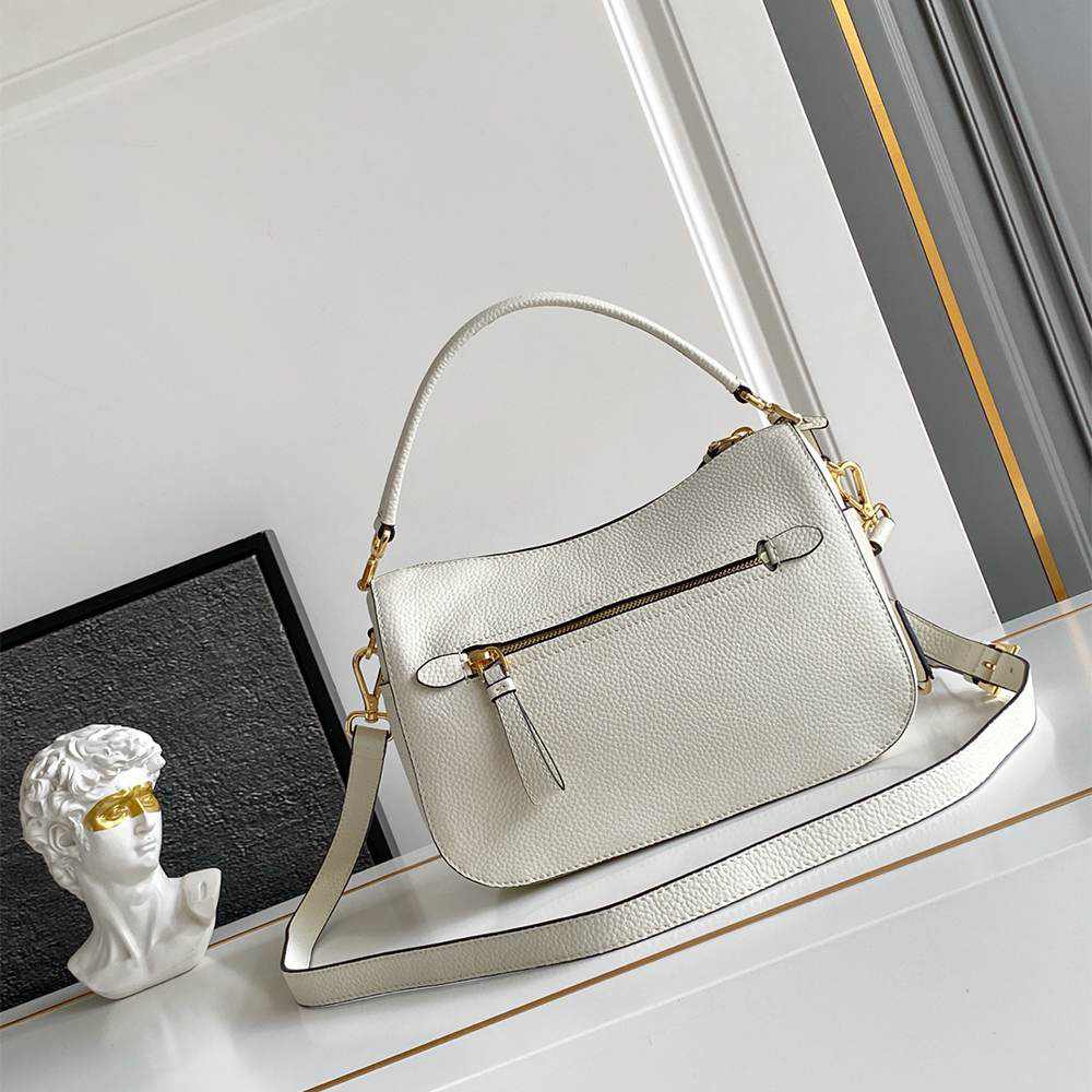 Pra*a Small leather bag(HIGH-END GRADE)