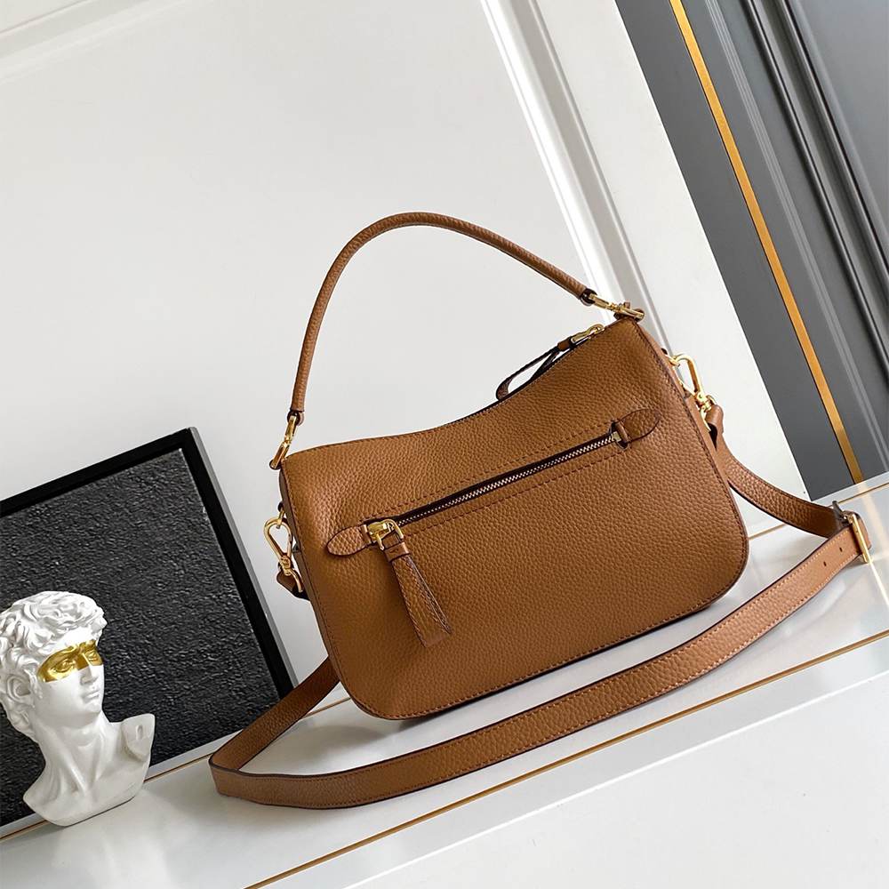 Pra*a Small leather bag(HIGH-END GRADE)