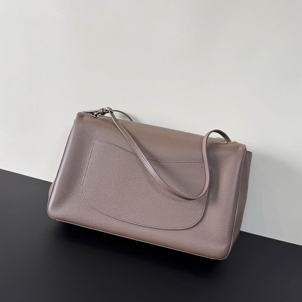 Ch**el Maxi Flapbag(HIGH-END GRADE)