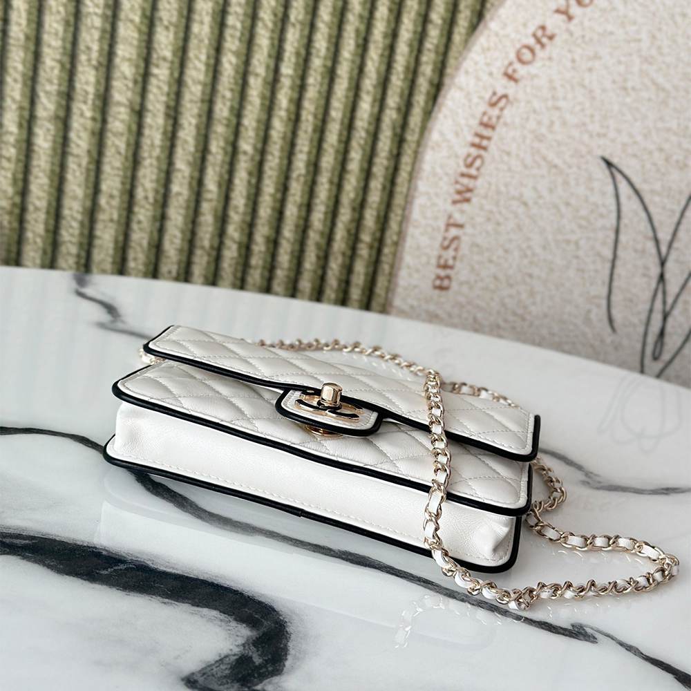 Ch**el Wallet on Chain(HIGH-END GRADE)