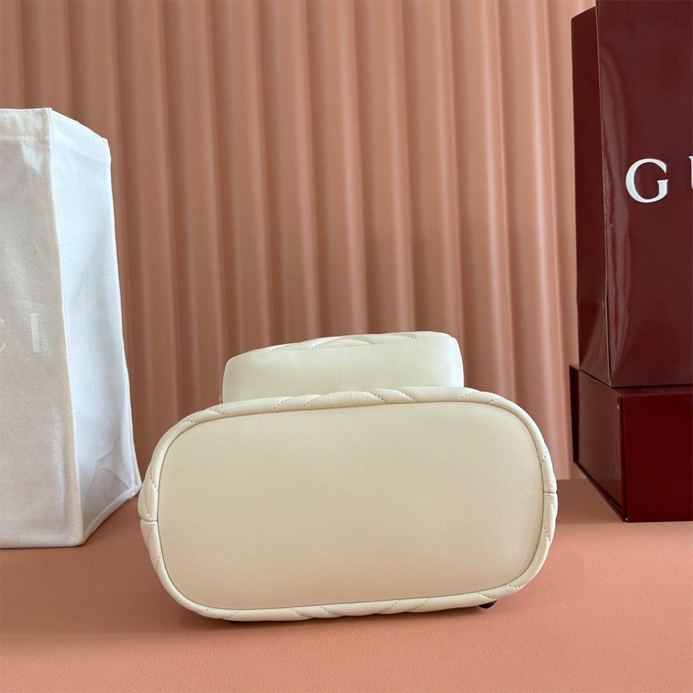 GG Marmont small backpack(HIGH-END GRADE)