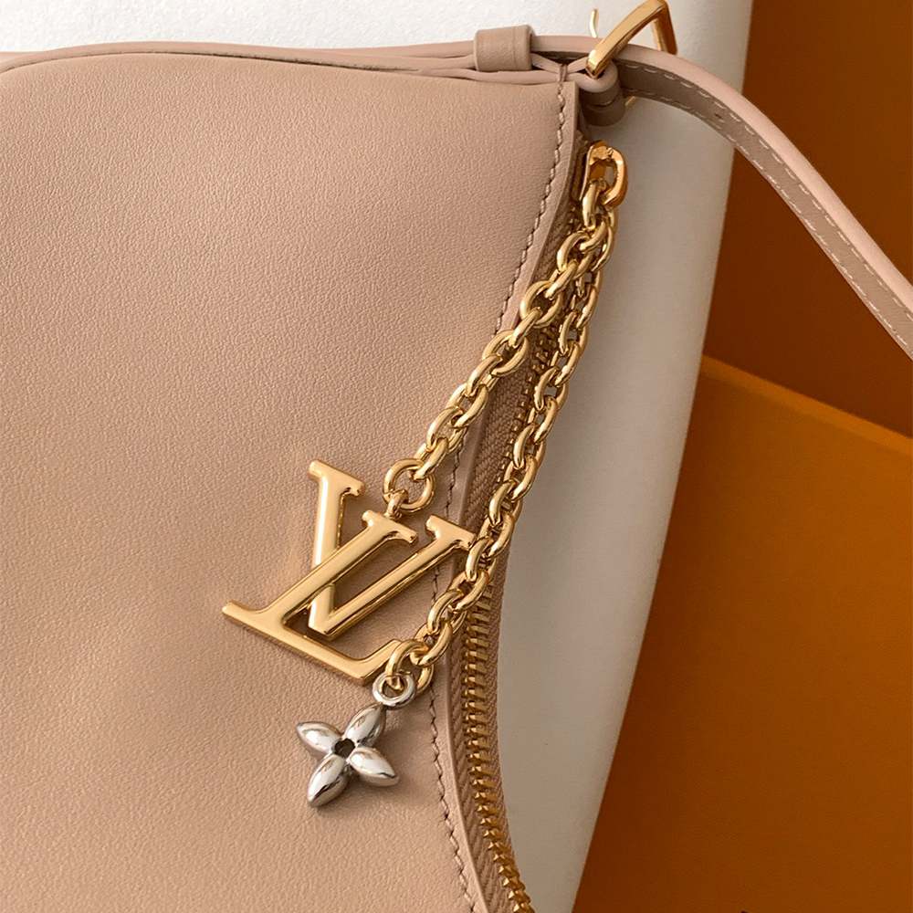 Pochette LV Bloom