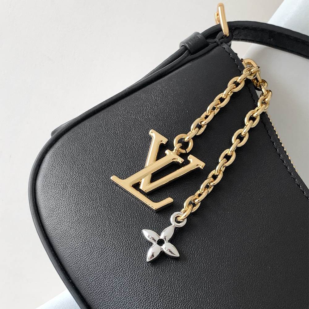 Pochette LV Bloom