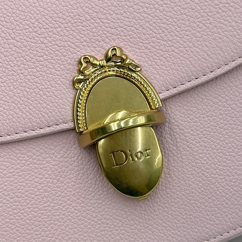 D10r Medium D10r Medaillon Flap Bag(HIGH-END GRADE)