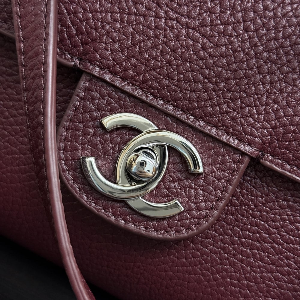 Ch**el Classic Maxi Flapbag(HIGH-END GRADE)