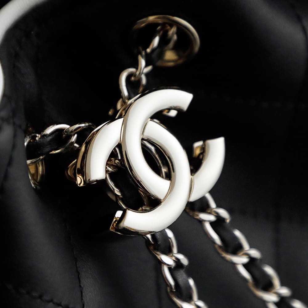 Ch**el 25 Mini Handbag(HIGH-END GRADE)