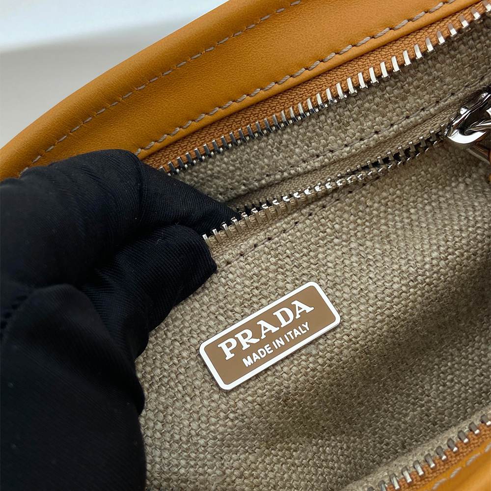 Pra*a Bonnie small linen and leather handbag(HIGH-END GRADE)