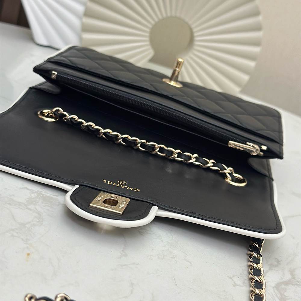 Ch**el Wallet on Chain(HIGH-END GRADE)