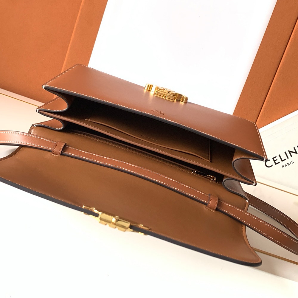 Ce1i*e MEDIUM TRIOMPHE FOLIO IN SHINY CALFSKIN(HIGH-END GRADE)