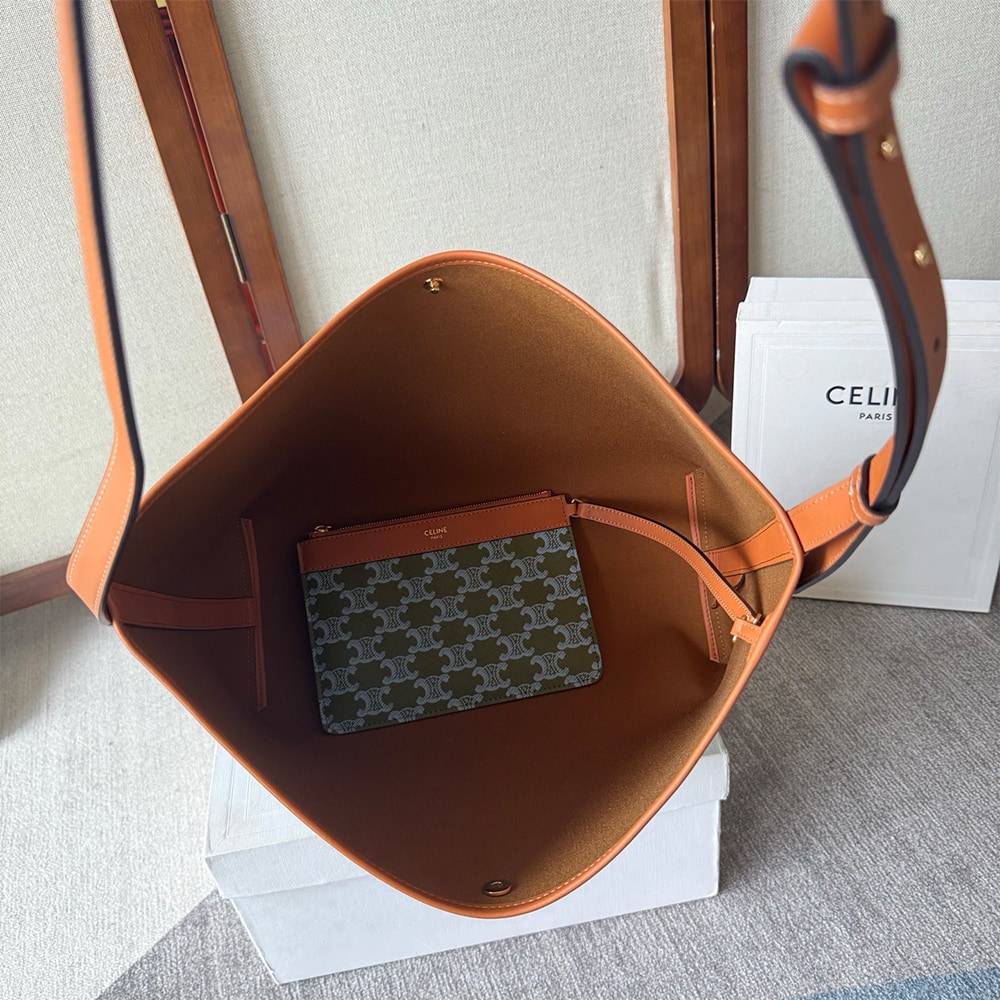 Ce1i*e SOFT SHOPPER BAG IN TRIOMPHE CANVAS AND CALFSKIN(HIGH-END GRADE)