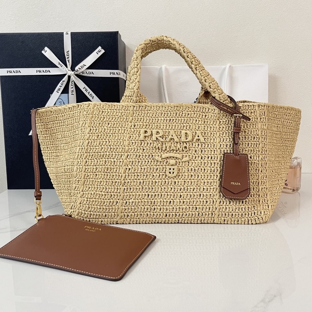 Pra*a Large crochet tote bag with leather details(HIGH-END GRADE)