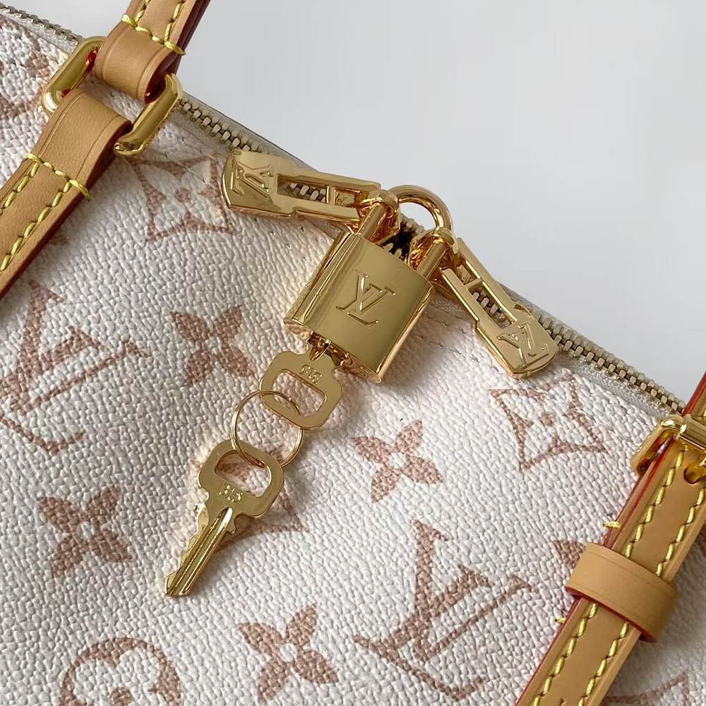 LV Squire East West