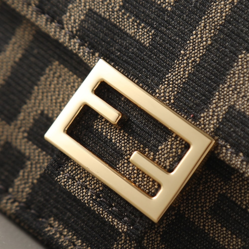F**di Wallet On Chain Baguette(HIGH-END GRADE)
